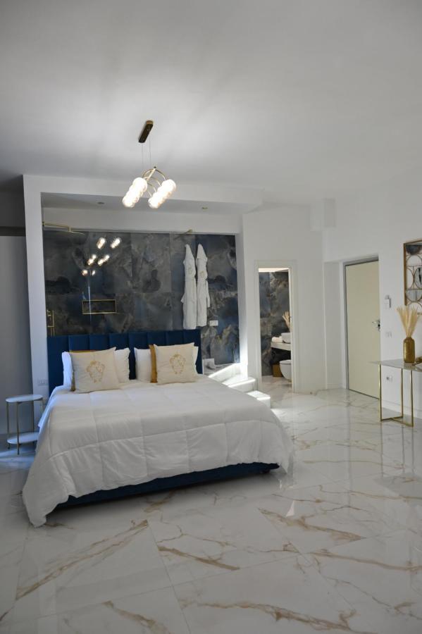 NM Luxury Suites Pompéi Extérieur photo