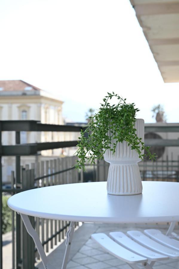 NM Luxury Suites Pompéi Extérieur photo